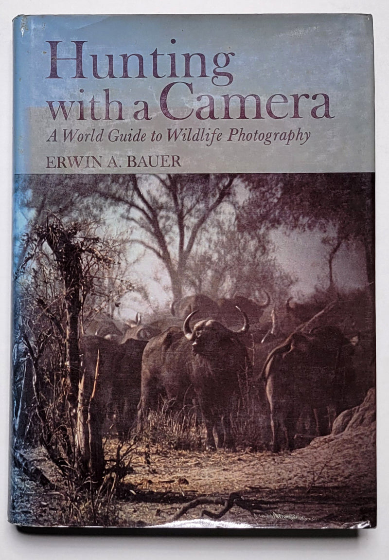 Hunting with a Camera: A World Guide to Wildlife Photography