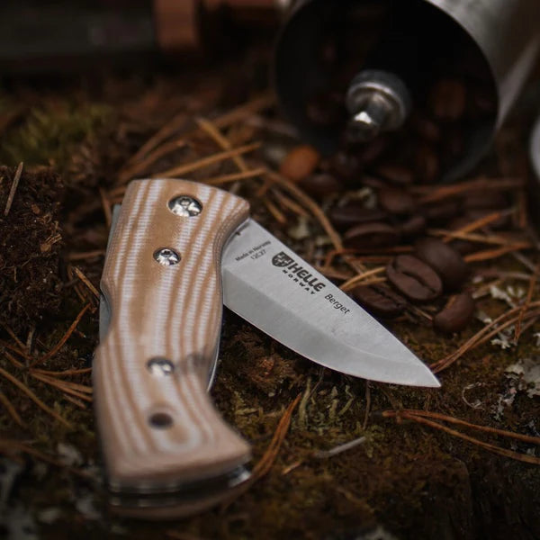 Helle Berget: Beige Canvas Micarta